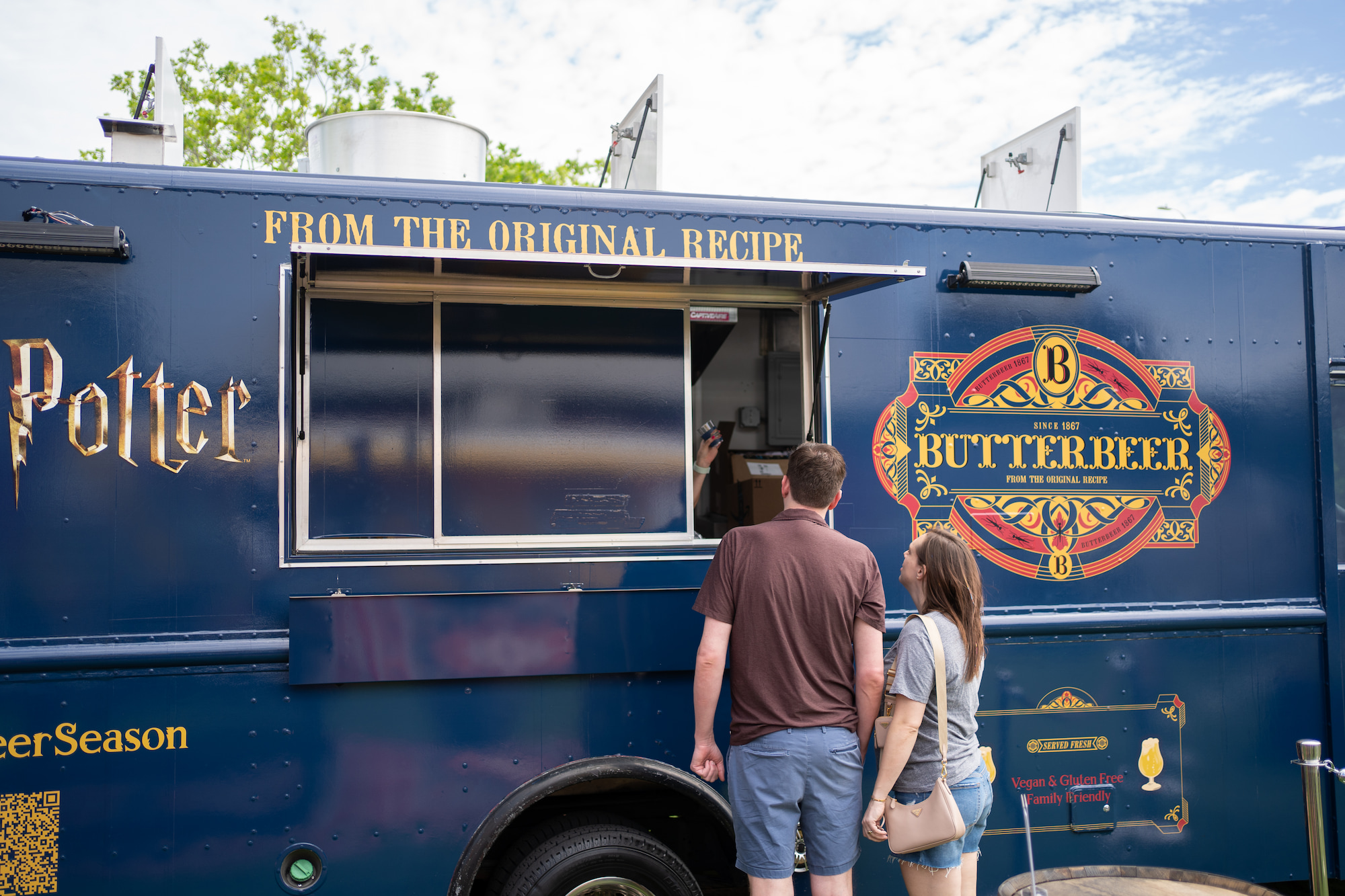 Butterbeer-Season-Butterbeer-truck-web-landscape