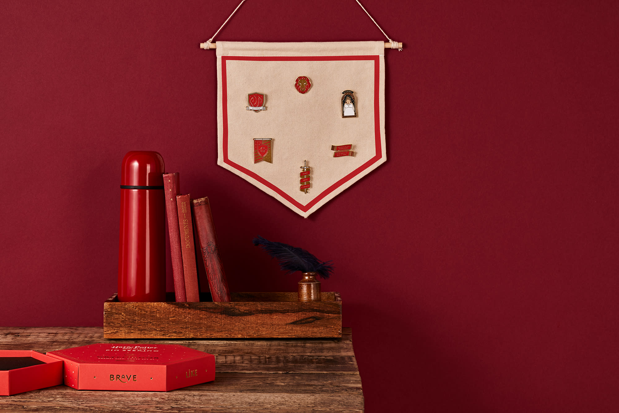 gryffindor-pins-lifestyle